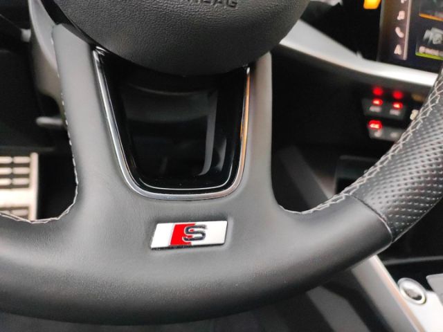 Audi A3 30 TFSI S-Tronic Sedan