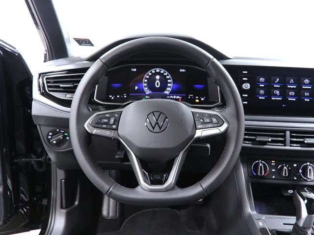 Volkswagen Polo 1.0 TSI DSG R-Line