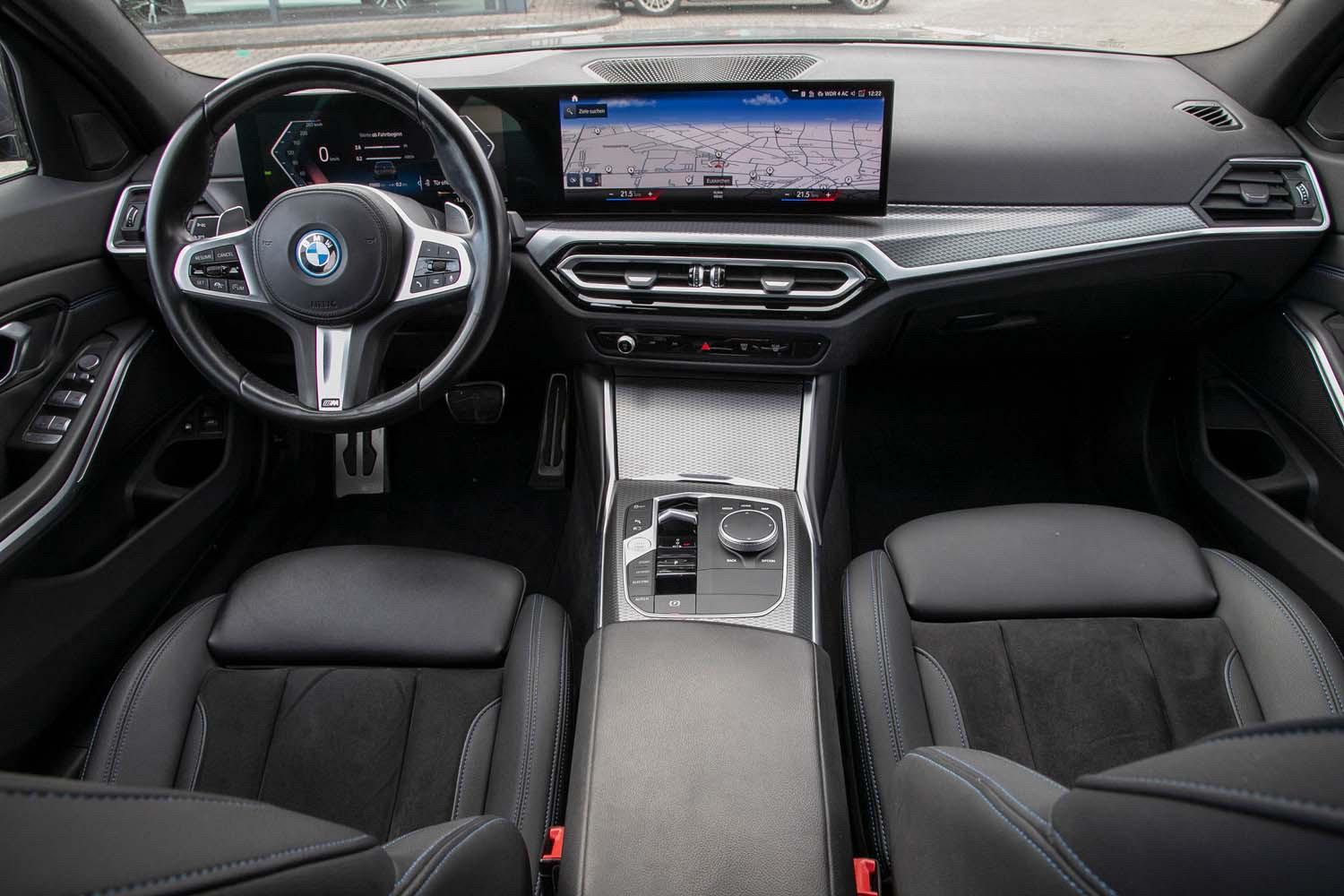 BMW 330 330e Touring xDrive