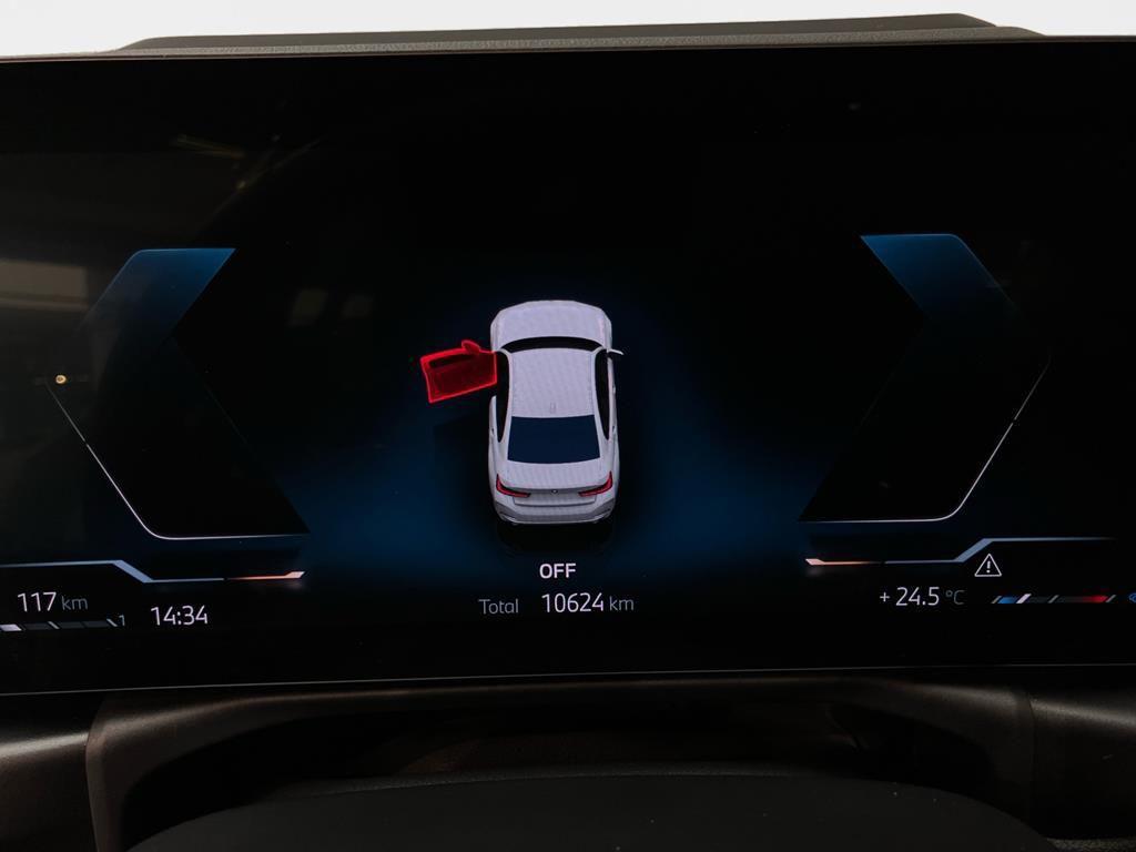 BMW 320 320i Sedan xDrive