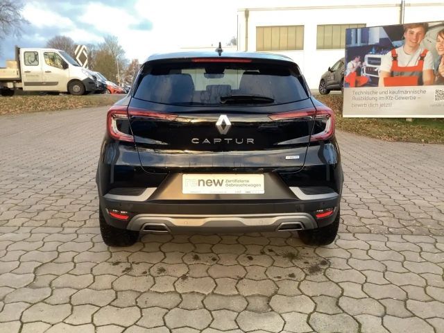 Renault Captur Hybrid RS TCe 160
