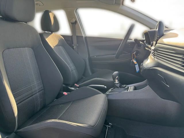 Hyundai Bayon Select