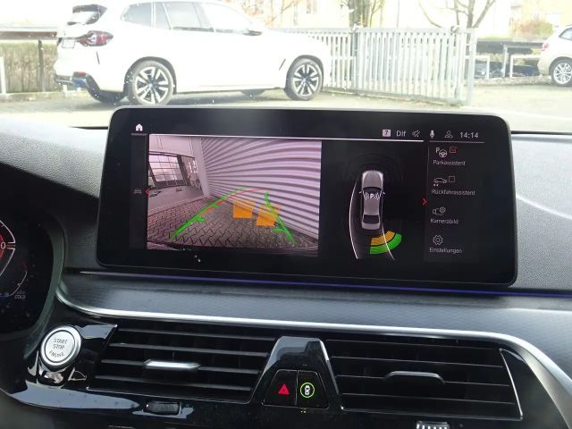 BMW 530 530d M-Sport Sedan xDrive