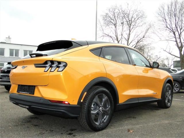 Ford Mustang Mach-E Extended range RWD