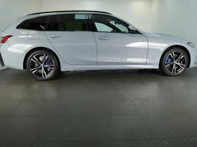 BMW 330 330e M-Sport Touring