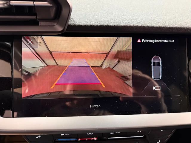 Audi A3 30 TDI Sedan