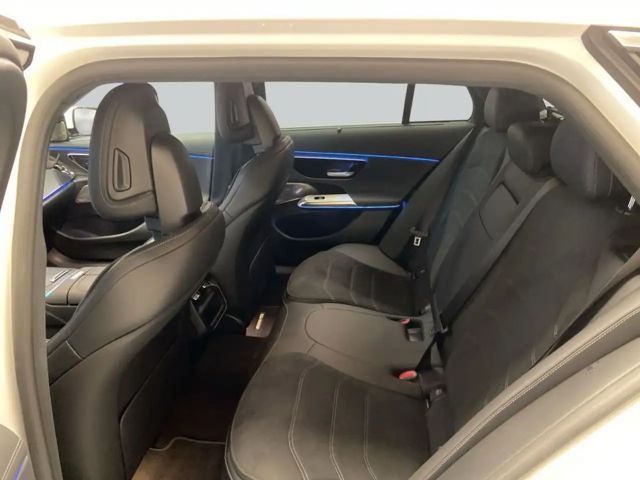 Mercedes-Benz E 300 E 300 e