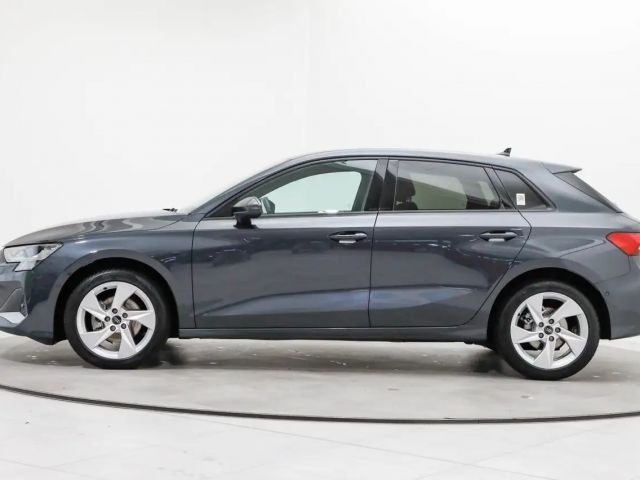 Audi A3 30 TFSI S-Tronic Sedan