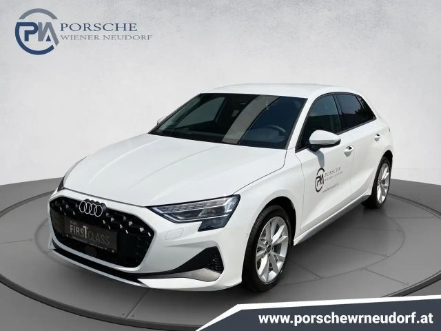 Audi A3 30 TFSI Sedan