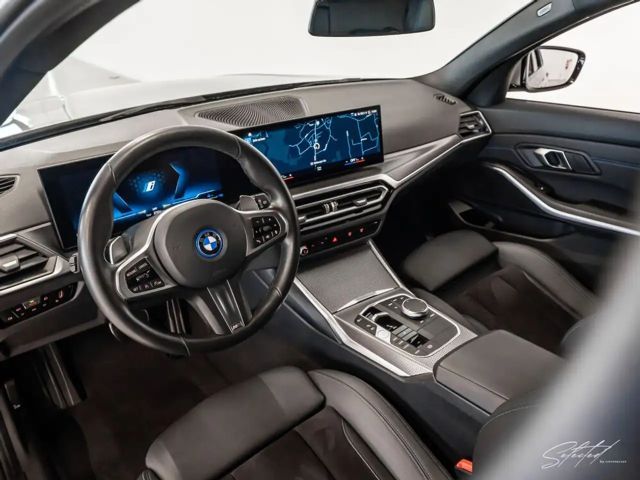 BMW 320 320e M-Sport xDrive