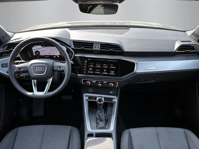 Audi Q3 35 TFSI S-Tronic
