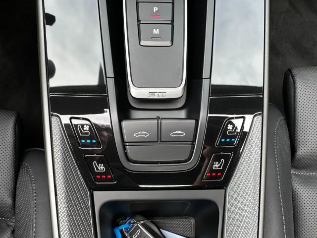 Porsche 992 4 Cabrio Targa