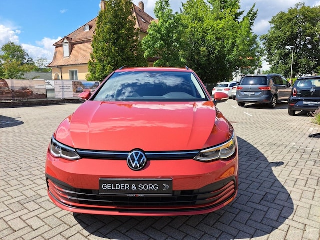 Volkswagen Golf 1.0 TSI Life Variant