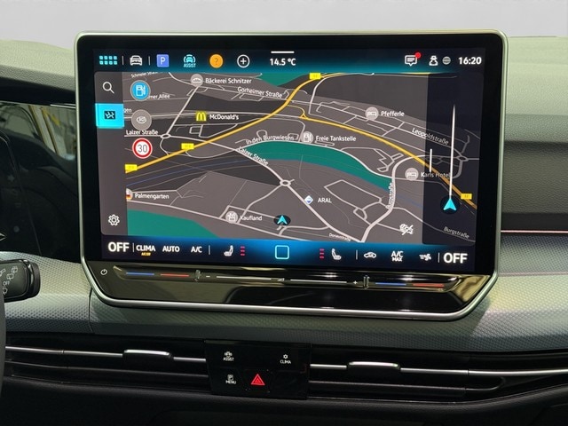 Volkswagen Golf DSG Life Variant