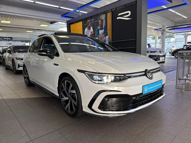 Volkswagen Golf 1.5 eTSI DSG R-Line
