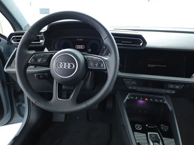 Audi A3 30 TFSI Sedan