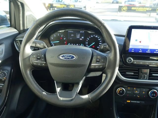 Ford Puma EcoBoost Titanium