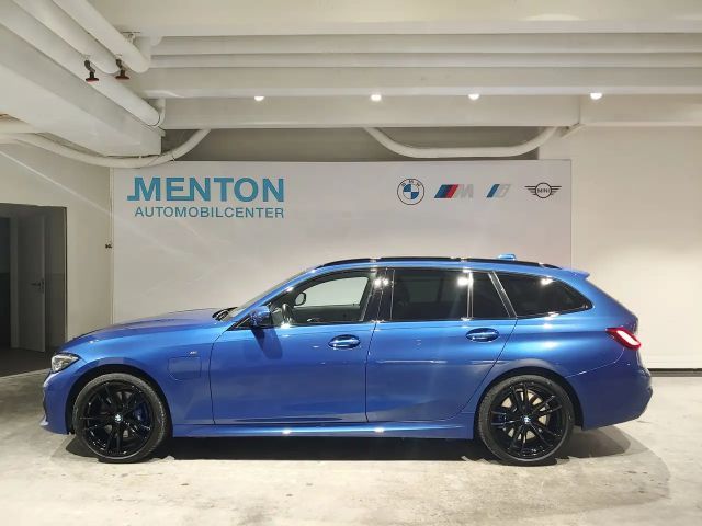 BMW 330 330e M-Sport