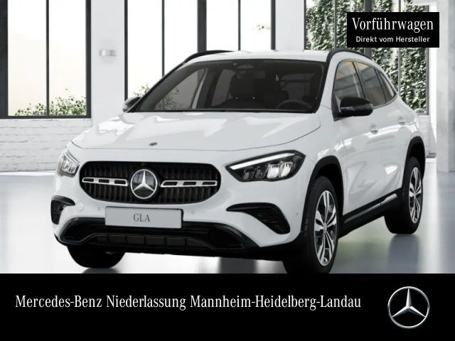 Mercedes-Benz GLA 200 Progressive