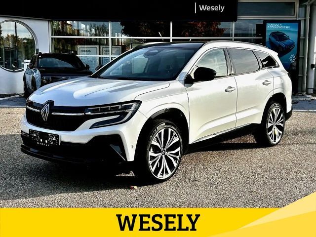 Renault Espace E-Tech Hybrid Iconic