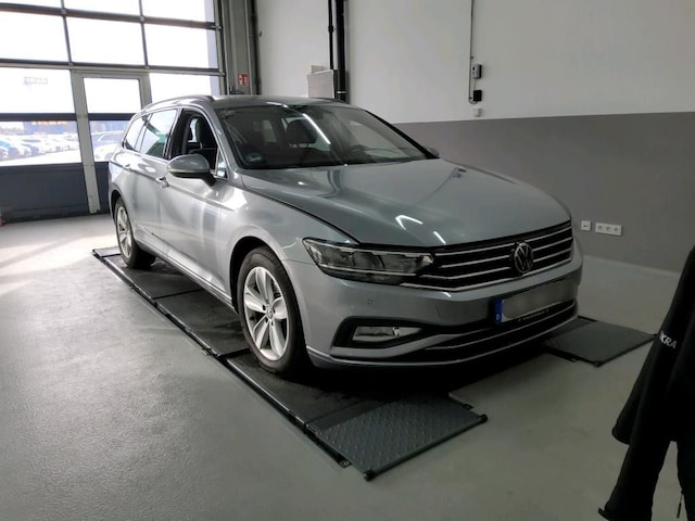 Volkswagen Passat 2.0 TDI Business DSG Variant
