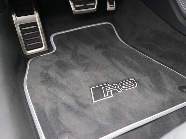 Audi A6 e-tron Avant Performance Quattro