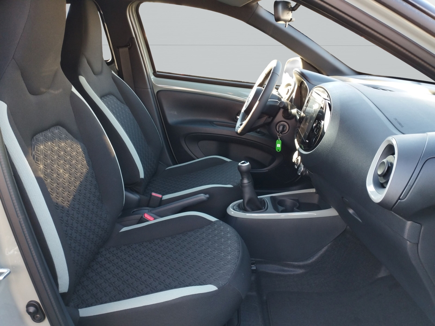 Toyota Aygo X 5-deurs Basis