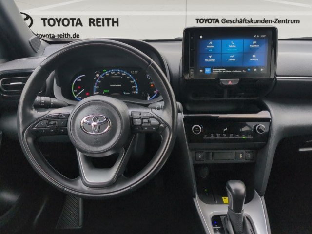 Toyota Yaris Cross 5-deurs Team D