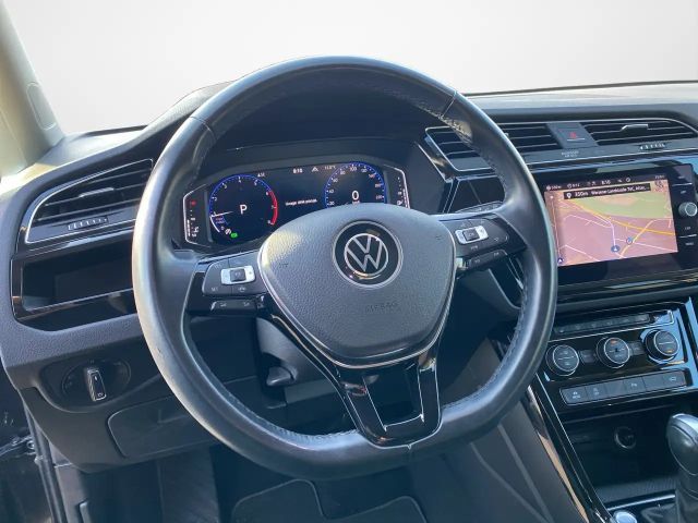 Volkswagen Touran 1.5 TSI DSG Highline