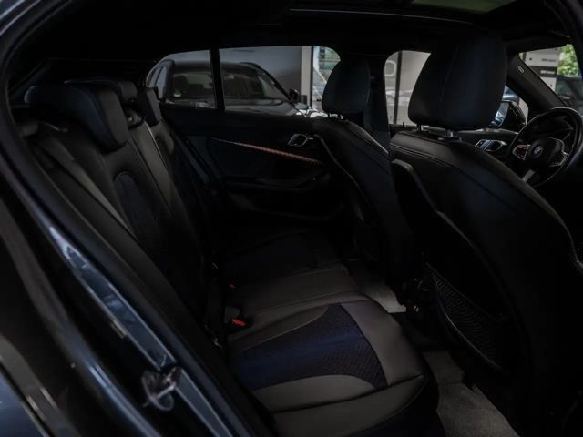 BMW 135 Sedan xDrive