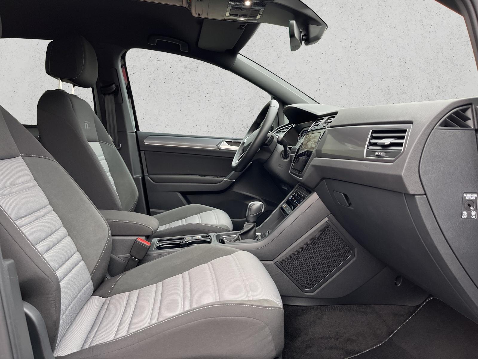 Volkswagen Touran 1.5 TSI DSG Highline R-Line