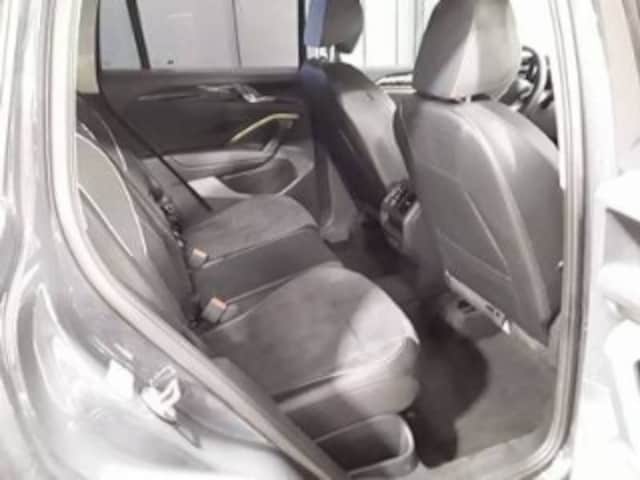 Volkswagen Tiguan 1.5 eTSI Elegance Elegance