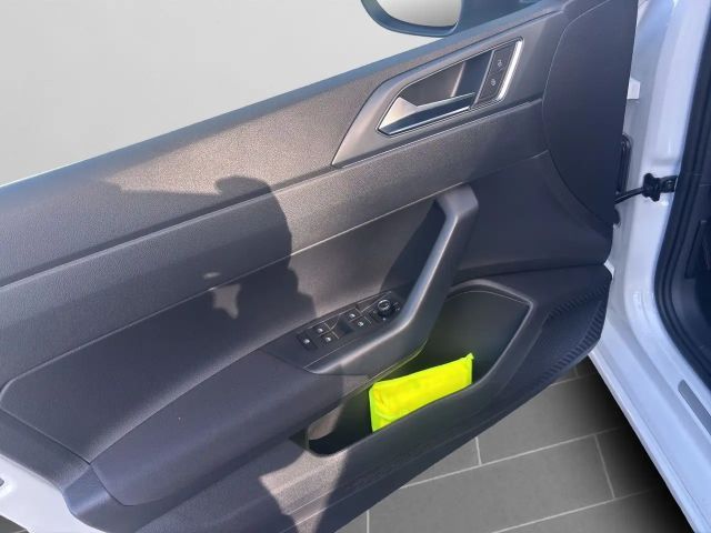 Volkswagen Taigo 1.0 TSI R-Line