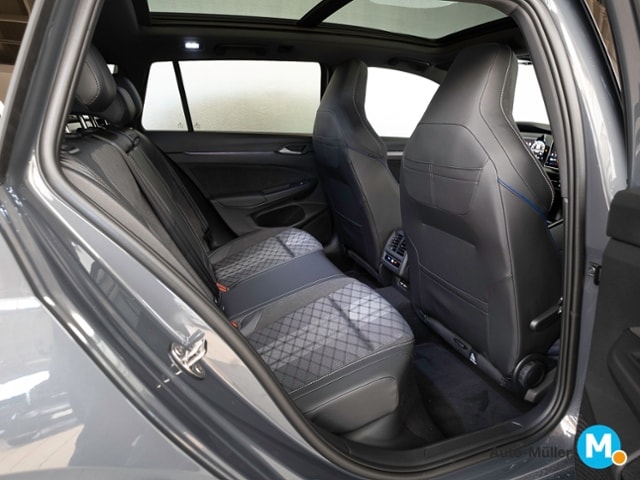 Volkswagen Golf 1.5 TSI DSG Variant