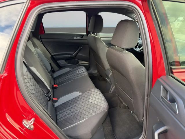 Volkswagen Taigo 1.0 TSI DSG R-Line