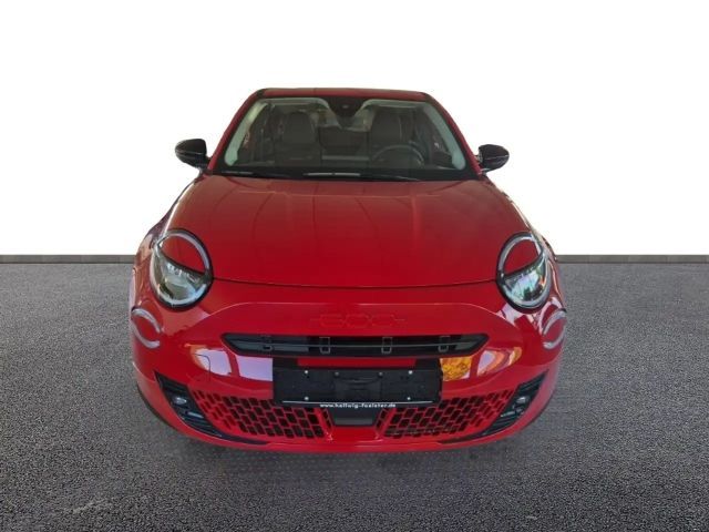 Fiat 600e e 115 kW Red  11 kW Charger Apple CarPlay