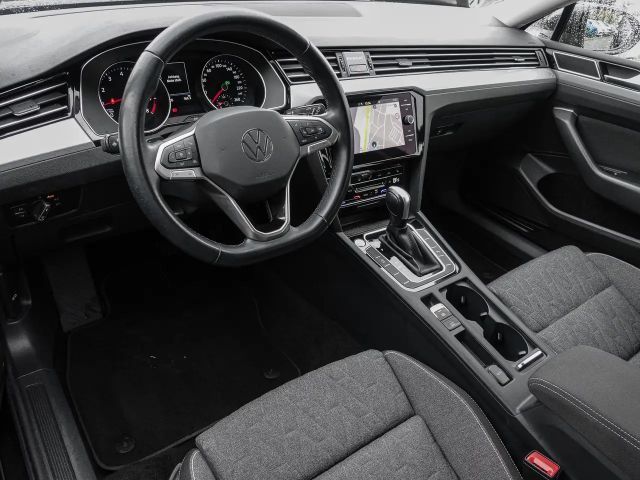 Volkswagen Passat 1.5 TSI Business DSG Variant