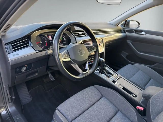 Volkswagen Passat 2.0 TDI Business DSG Variant