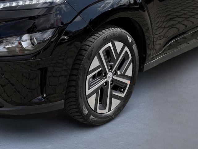 Hyundai Kona 2WD Electric
