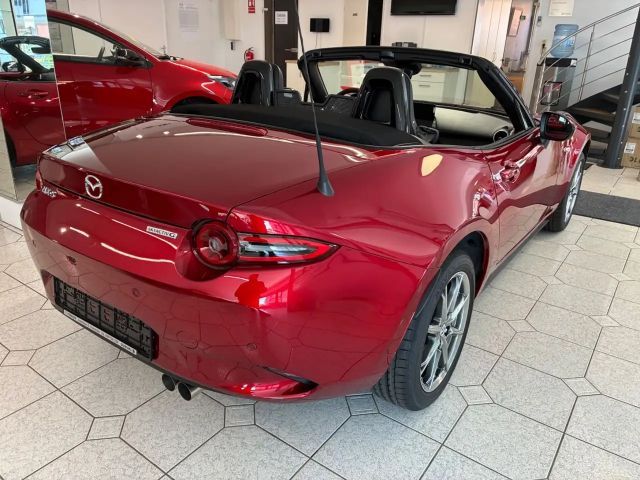 Mazda MX-5 Exclusive-line SkyActiv