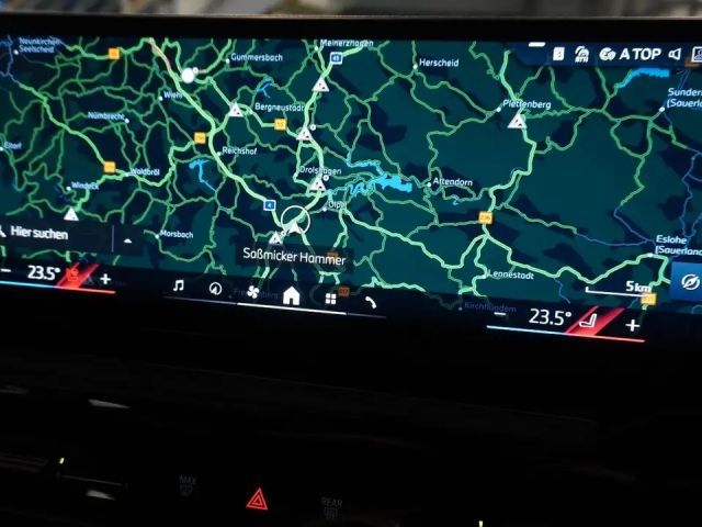 BMW 520 520i M-Sport Sedan