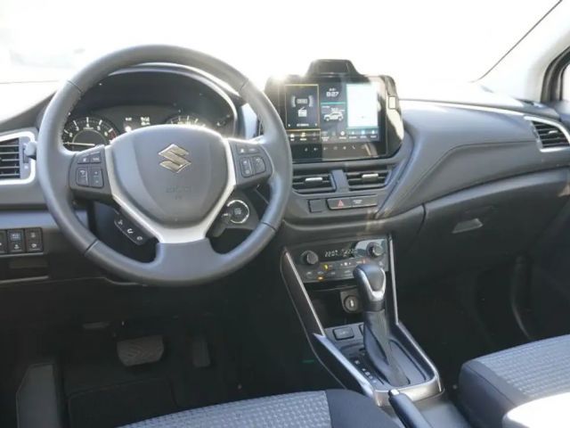 Suzuki S-Cross Hybrid