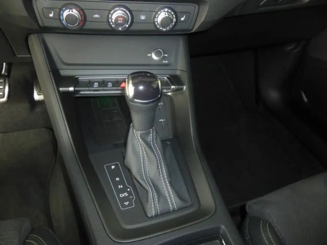 Audi Q3 35 TFSI S-Line