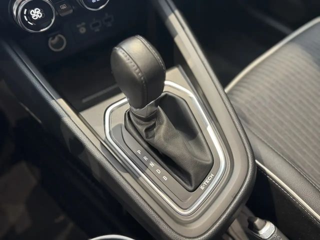 Renault Clio E-Tech Hybrid Intens