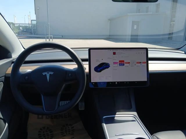 Tesla Model 3 AWD Dual Motor Performance