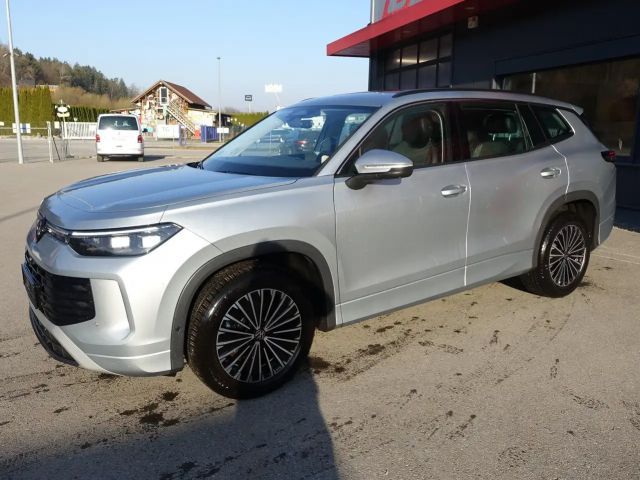 Volkswagen Tayron 1.5 eTSI Life