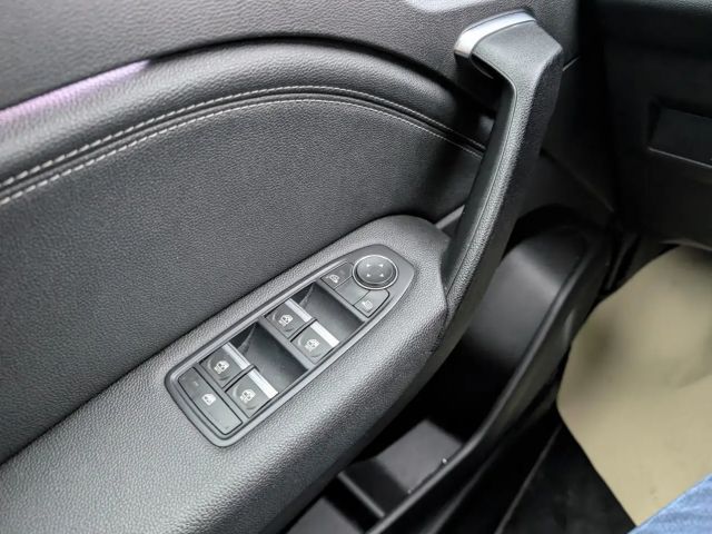 Renault Captur TCe 140 Techno