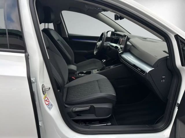 Volkswagen Golf 1.5 TSI Golf VIII