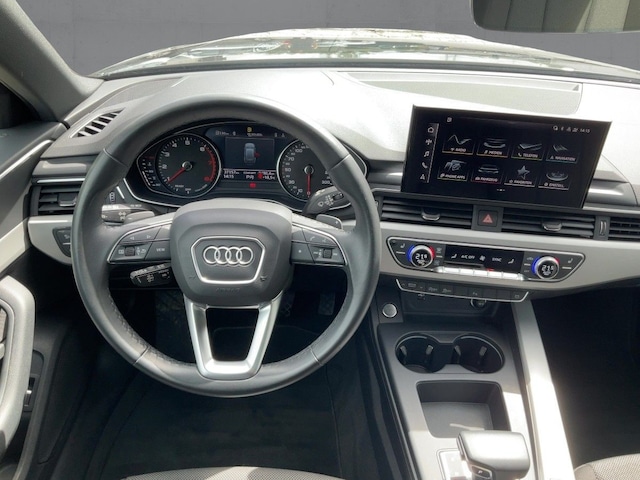 Audi A4 40 TFSI Avant S-Tronic