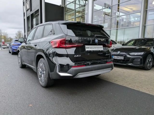 BMW iX1 xDrive30